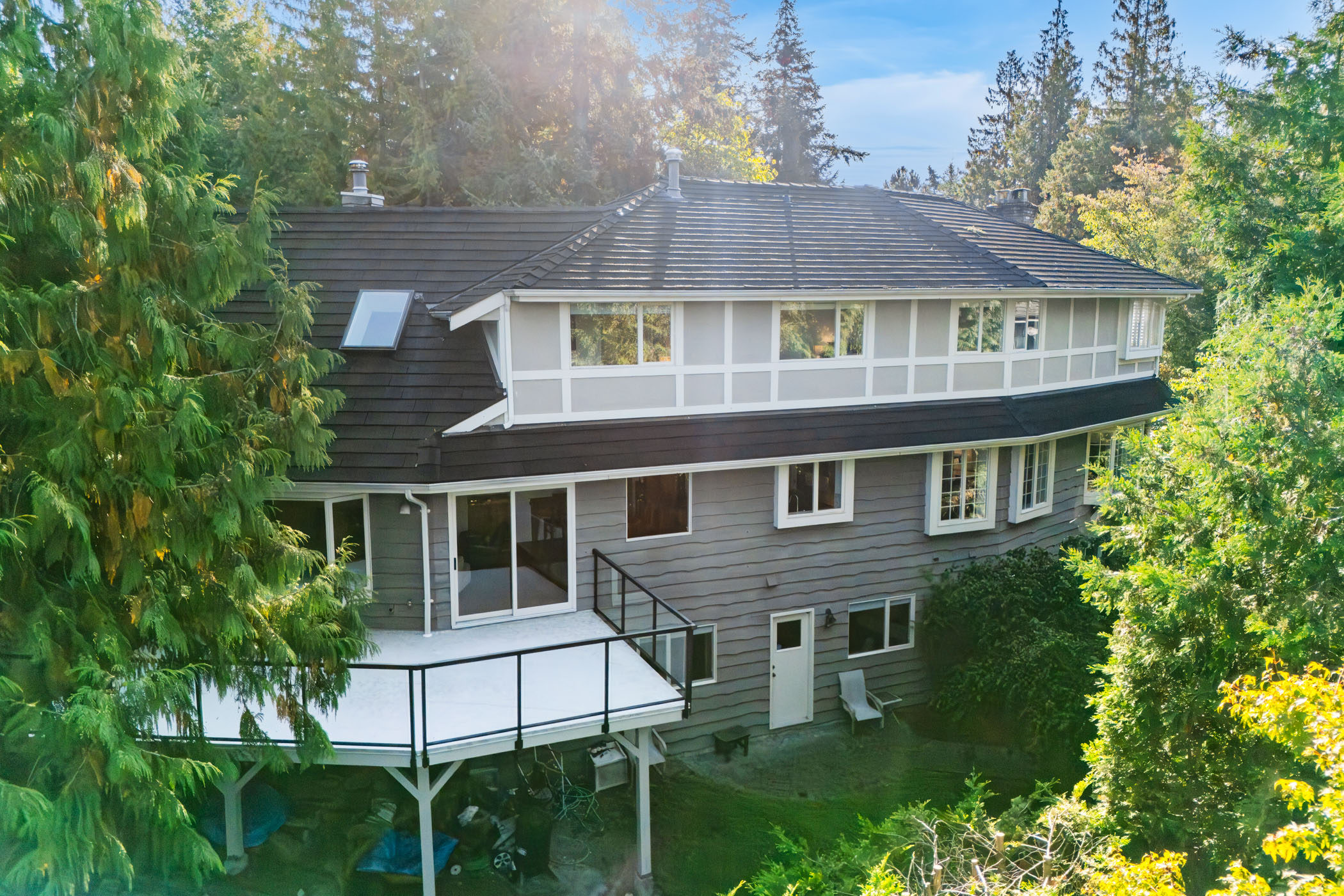 5219 Headland Drive